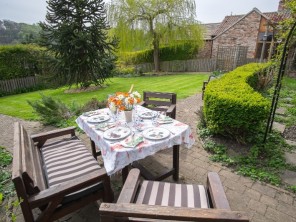 3 Bedroom Pet Friendly Cottage with Castle Views in Richmond, North Yorkshire, England